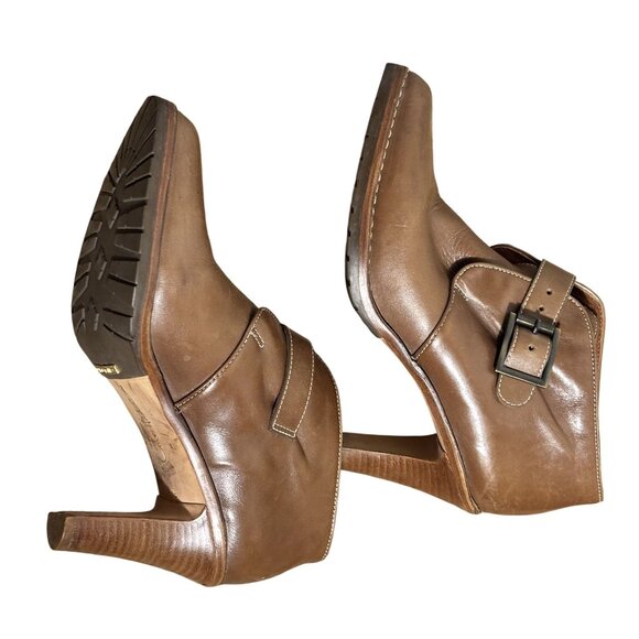 Cole Haan Womens Brown Leather Heeled Ankle Boots 9.5M With Nike Air Technology - Picture 2 of 6